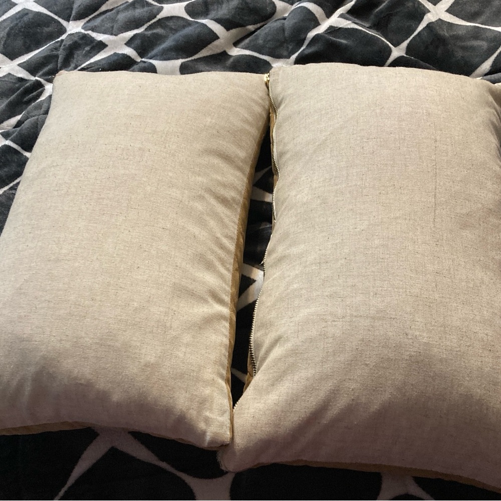 Luxurious Tan Quilted Pillow Set - Picture 3 of 5